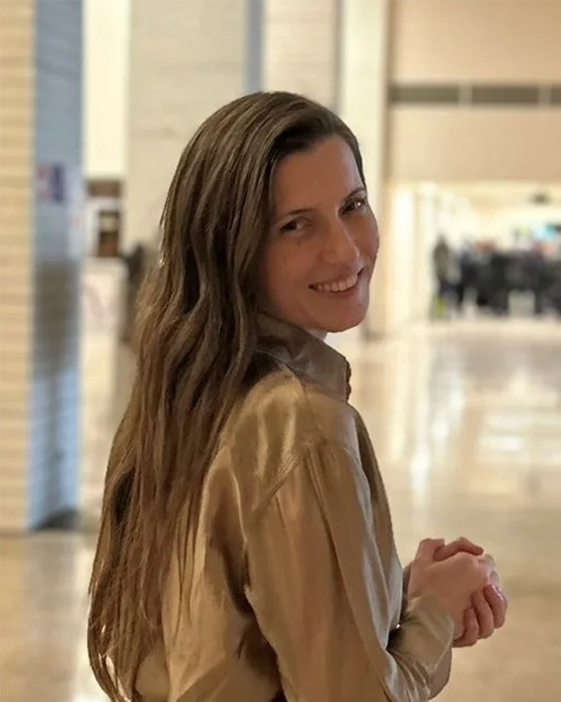 Laura ivanov